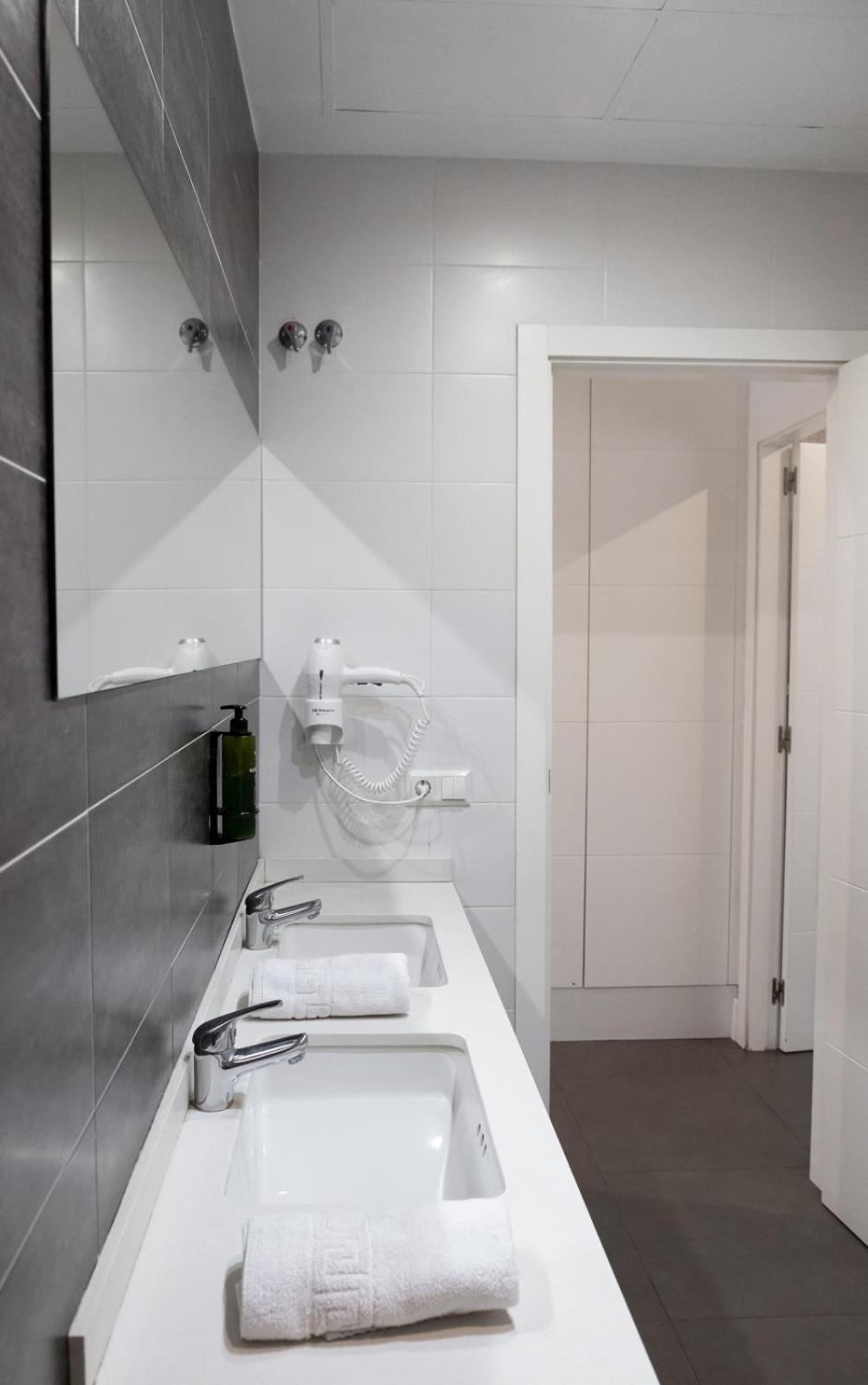 Mercado Central Suites バレンシア エクステリア 写真