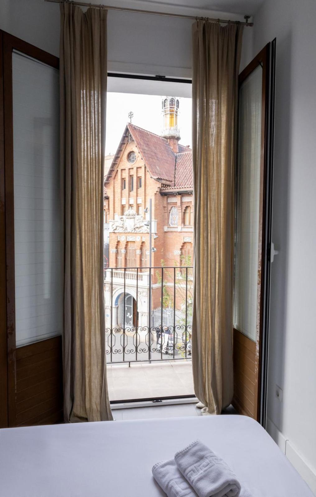 Mercado Central Suites バレンシア エクステリア 写真